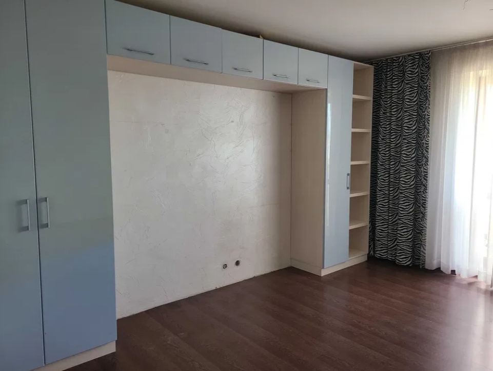 продажа трехкомнатной квартиры номер A-173849 в Киевском районе, фото номер 8